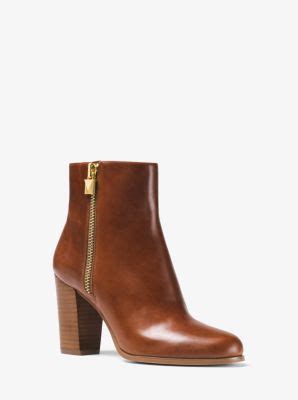 michael kors stiefelette margaret|michael kors clothing.